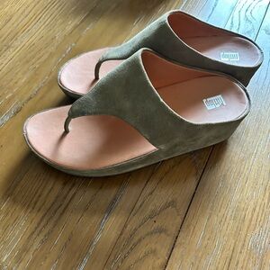 Never worn fitflop sandals